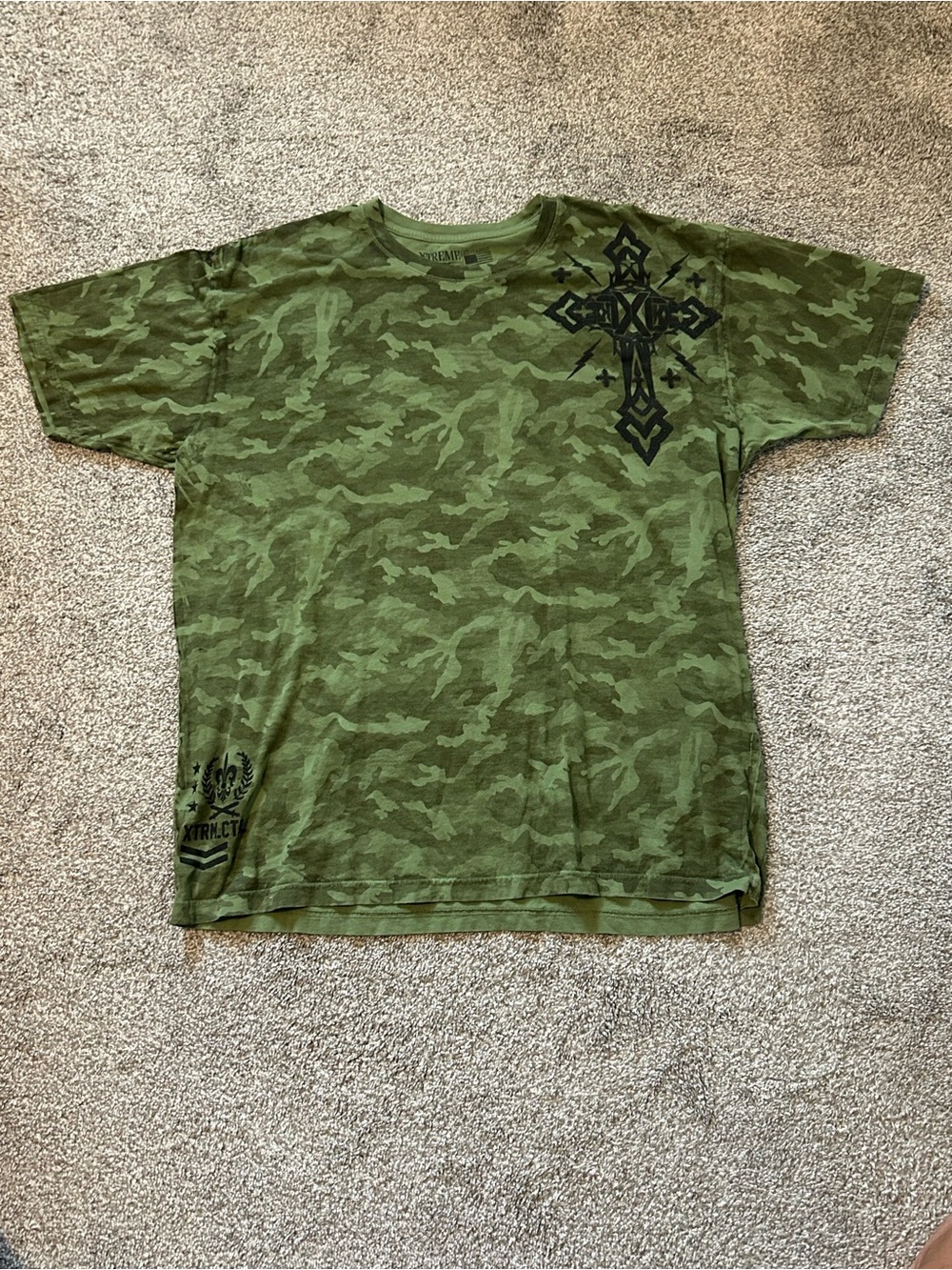Xtreme Couture Camo Cross Graphic Tee Shirt 2XL Green Bound For Glory MMA Y2K